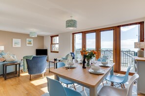 Dining - 2 Bed in Praa Sands (oc-10clip) (Praa Sands)