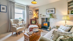 Living area - 2 Bed in Ladybank (oc-n33092) (Letham)