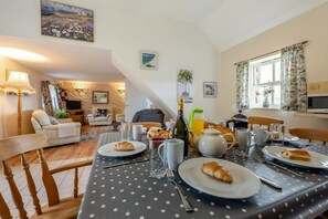 Dining - 3 Bed in St Davids (oc-415354) (St Davids)