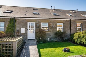 Exterior - 3 Bed in Beadnell (oc-566714) (Swinhoe)