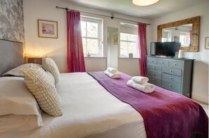 Iron/ironing board, travel cot, free WiFi, bed sheets - 3 Bed in Beadnell (oc-566716) (Swinhoe)