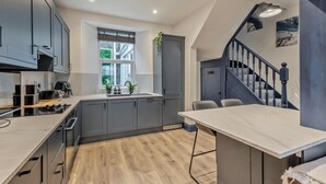 Private kitchen - 4 Bed in Brixham (oc-h33642) (Brixham)