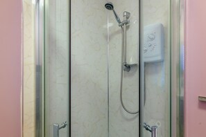 Towels - 3 Bed in Aberystwyth (oc-76692) (Llanilar)
