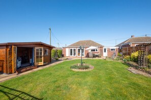 Exterior - 2 Bed in Heacham (oc-2263) (Heacham)