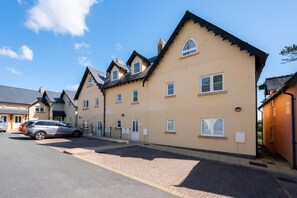 Exterior - 1 Bed in Saundersfoot (oc-pw9253) (Saundersfoot)