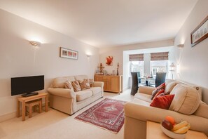 TV - 1 Bed in Saundersfoot (oc-pw9253) (Saundersfoot)