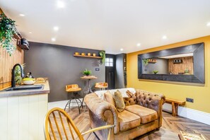 Interior - 1 Bed in Holmfirth (oc-c33380) (Holmfirth)