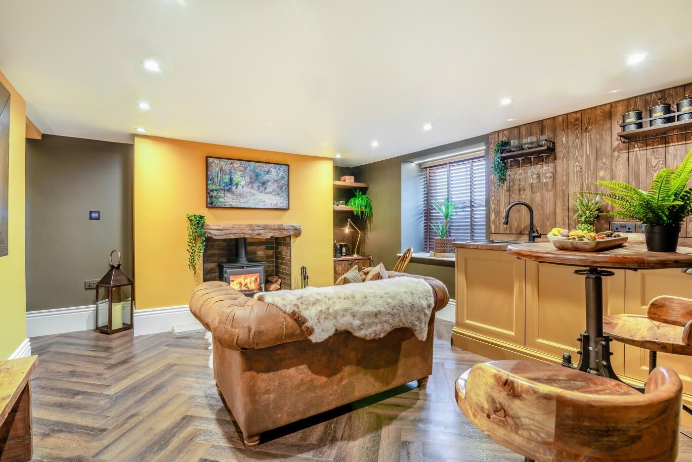 المنشأة من الداخل