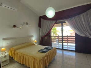 5 bedrooms, free WiFi, bed sheets, wheelchair access - Casa_De_Veraneio_Tamandare_Pe Requinte e Conforto (Tamandaré)