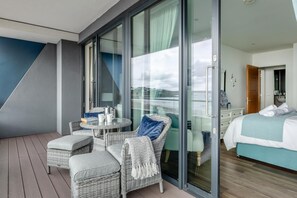 Iron/ironing board, free WiFi, bed sheets - 2 Bed in Torquay (oc-a33462) (Torquay)