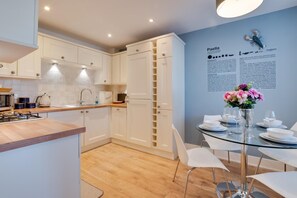 Microwave, oven, dishwasher, high chair - 2 Bed in Beadnell (oc-566401) (Beadnell)