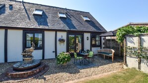 Unclassified image, 3 of 20, button - 1 Bed in Welshpool (oc-75714) (Meifod)