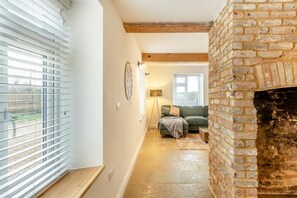 Interior - 2 Bed in Fincham (oc-t33561) (Fincham)