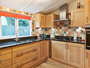 Microwave, oven, high chair, cookware/dishes/utensils