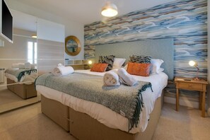 Iron/ironing board, travel cot, free WiFi, bed sheets - 2 Bed in Seahouses (oc-566399) (Seahouses)