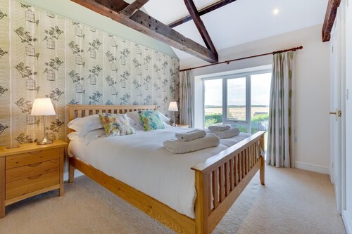 4 Bed in nr Beadnell (oc-566760)