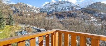 Apartamento «Orciéres Village» con vistas a la montaña y balcón
