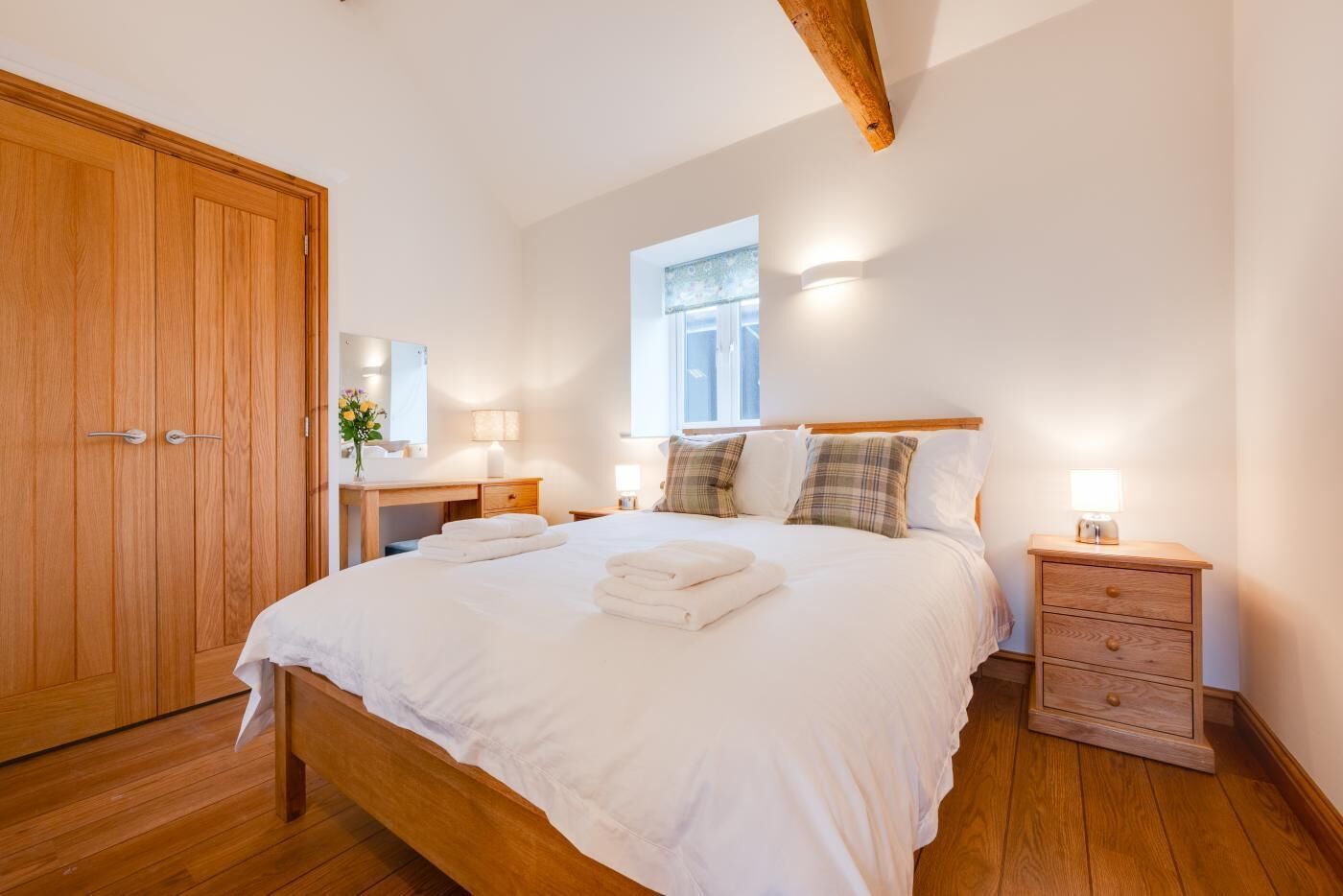 Bügeleisen/Bügelbrett, kostenloses WLAN, Bettwäsche