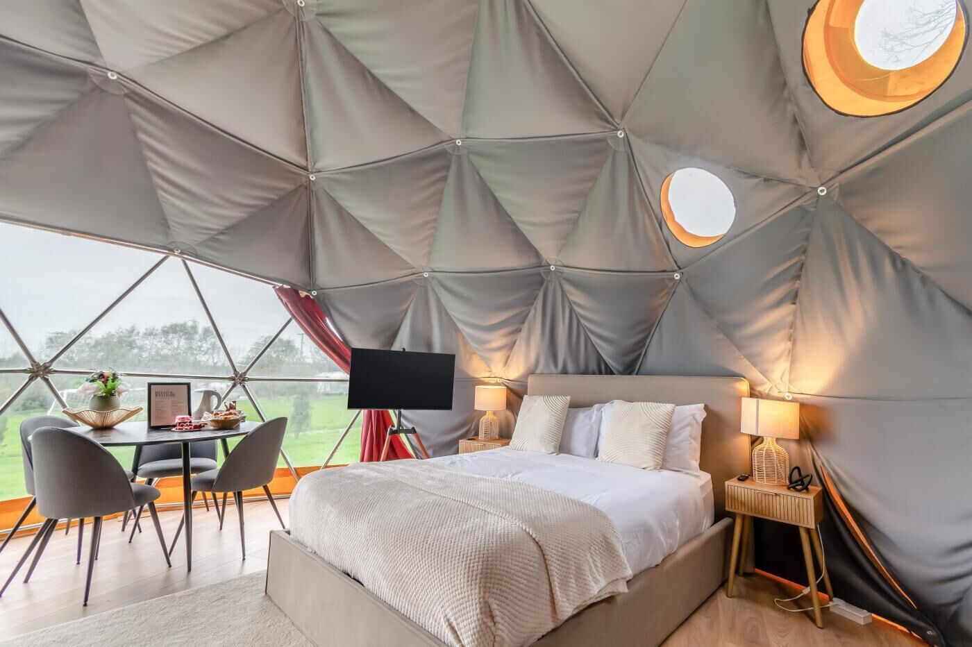 Ilmainen Wi-Fi, vuodevaatteet