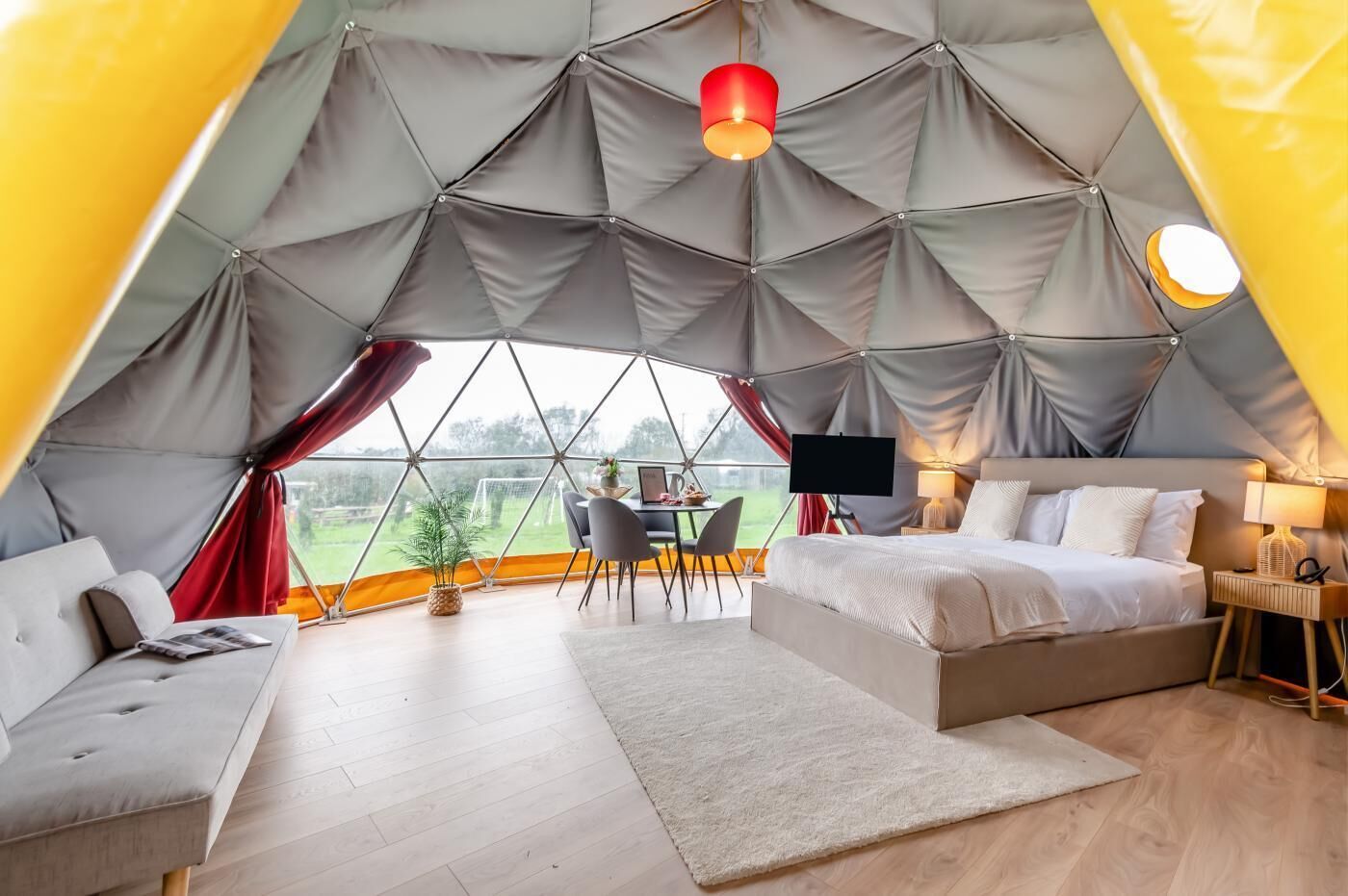 Wifi gratis y ropa de cama 