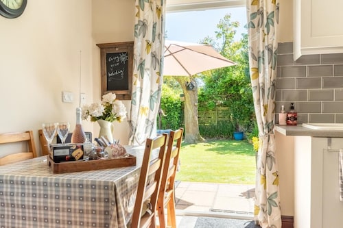 2 Bed in Hickling (oc-1794)