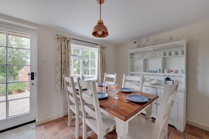 Dining - 3 Bed in Dunwich (oc-atc2) (Dunwich)