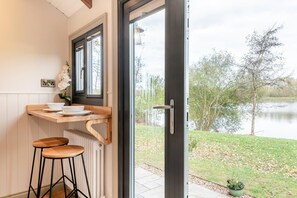 Dining - 1 Bed in Hawton (oc-d33741) (Hawton)