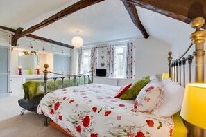 3 bedrooms, iron/ironing board, free WiFi, bed sheets - 3 Bed in Dolgellau (oc-203373) (Dolgellau)