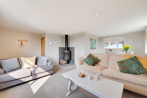 Interior - 2 Bed in Ringstead (oc-2270) (Ringstead)