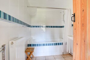 Towels - 2 Bed in Brecon (oc-37318) (Pentre-bach)