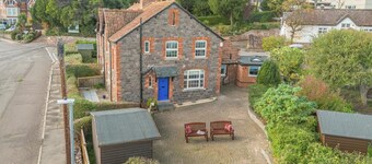 3 Bed in Minehead (oc-r30941)