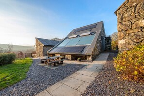 Outdoor dining - 2 Bed in Dolgellau (oc-bow282) (Blaenau Ffestiniog)