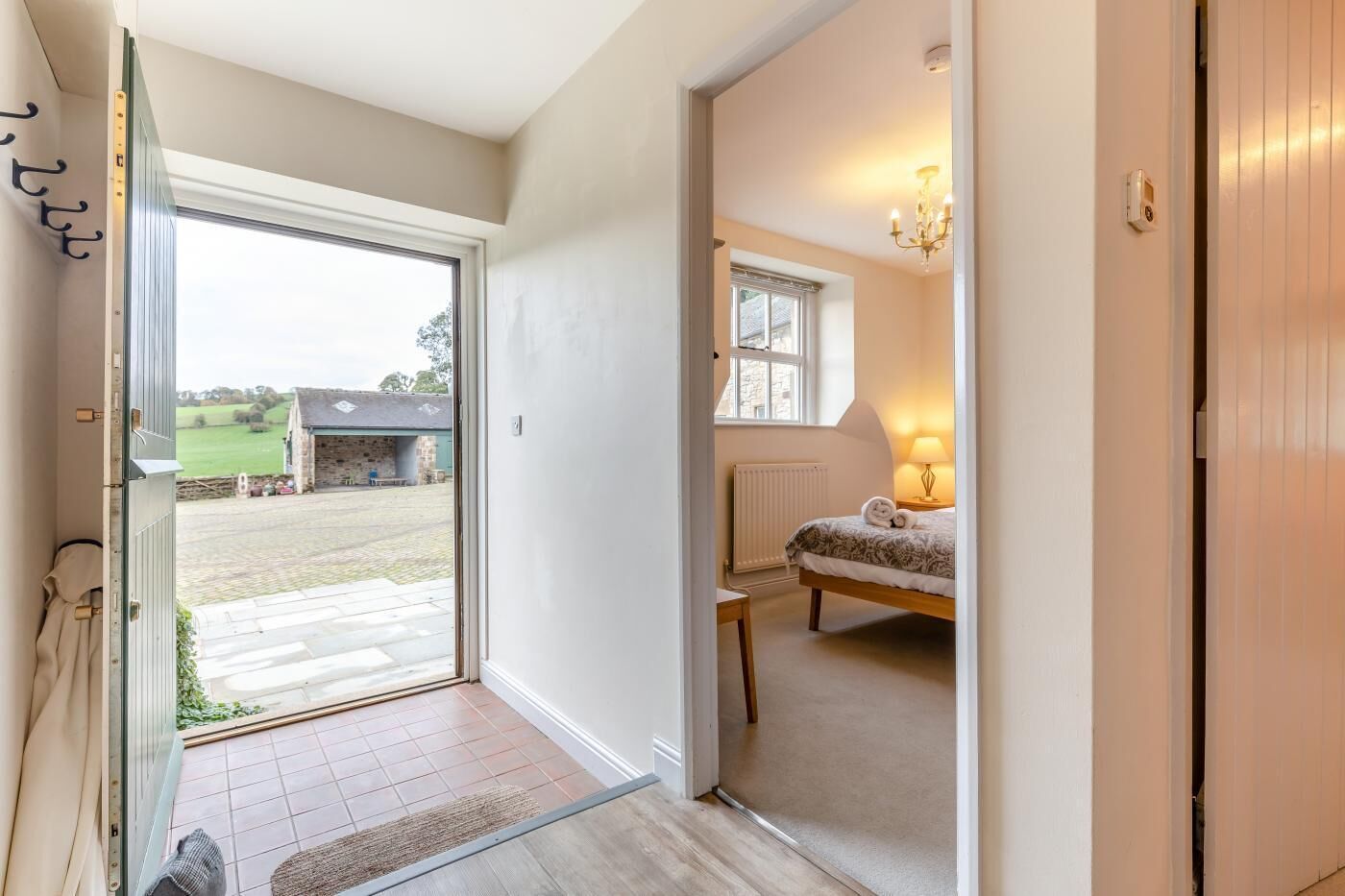 2 soverom, wi-fi (inkludert) og sengetøy