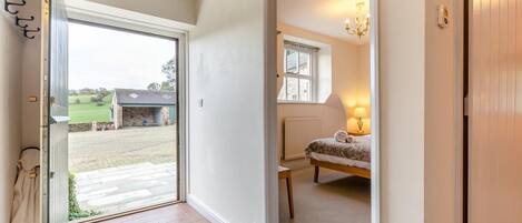 2 soverom, wi-fi (inkludert) og sengetøy