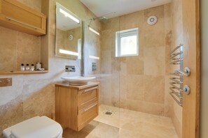 Towels - 4 Bed in Marazion (oc-gwynsa) (Marazion)