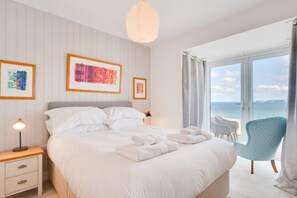 Iron/ironing board, free WiFi, bed sheets - 3 Bed in Port Isaac (oc-secrft) (Port Isaac)