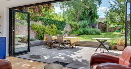 5 Bed in Canterbury (oc-ct043)