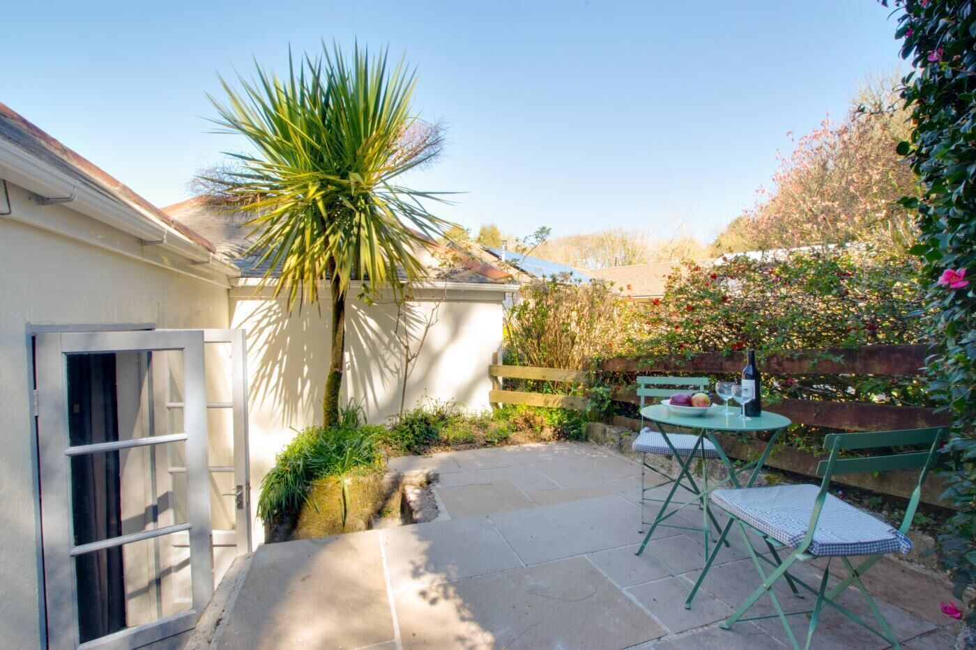 屋外ダイニングエリア