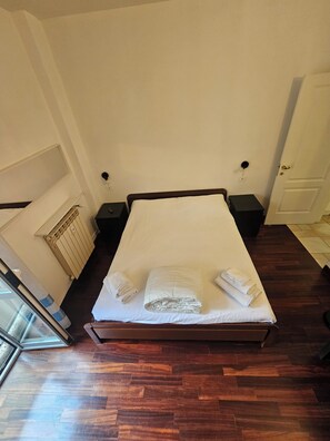 2 chambres, fer et planche à repasser, Wi-Fi, literie fournie