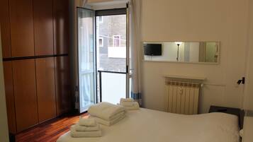 2 Schlafzimmer, Bügeleisen/Bügelbrett, WLAN, Bettwäsche