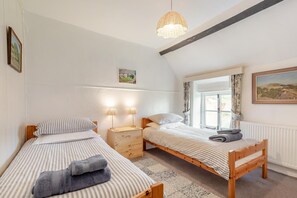 Reisekinderbett, kostenloses WLAN, Bettwäsche