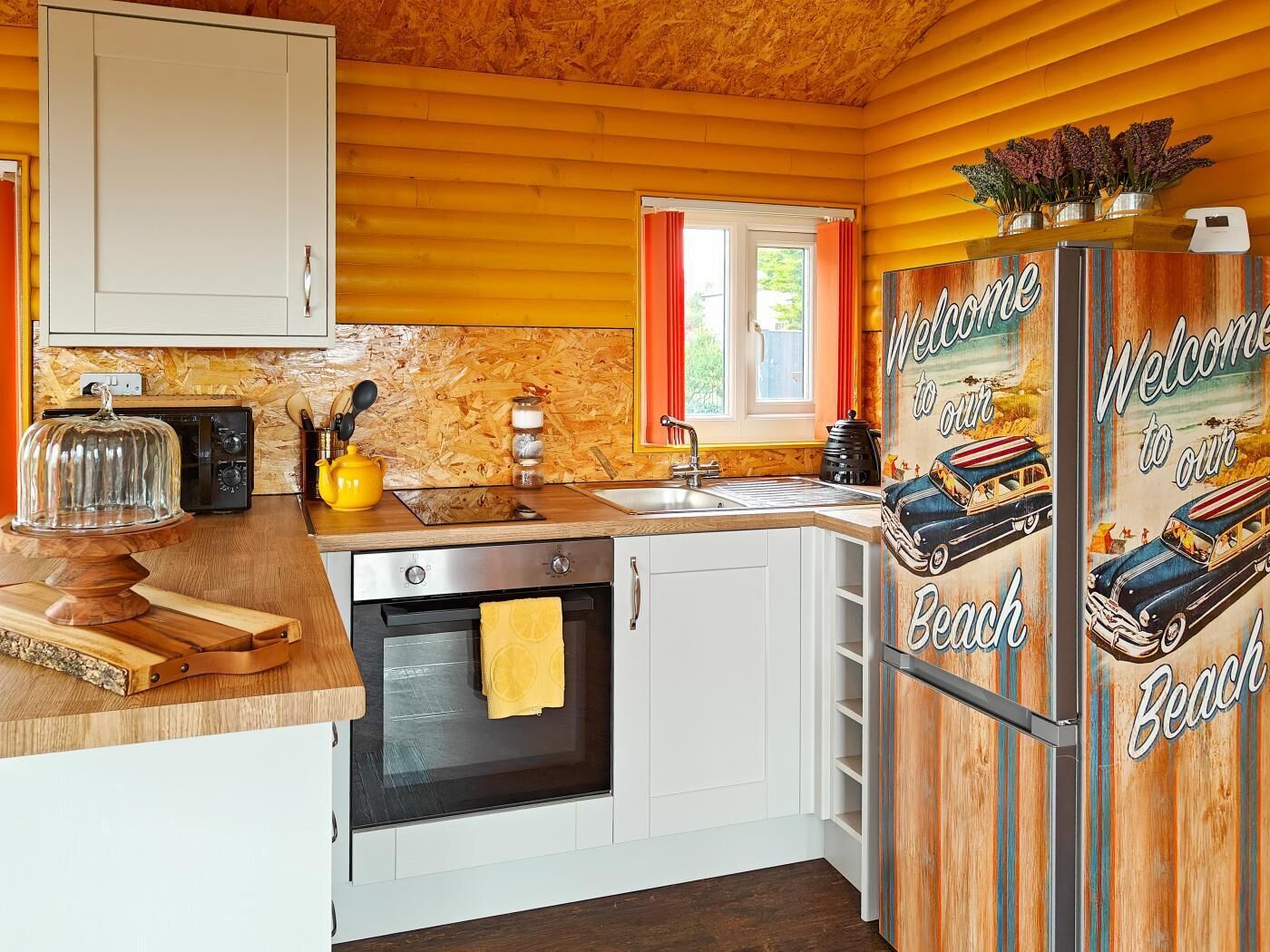 Microwave, oven, cookware/dishes/utensils