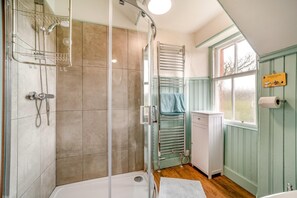 Towels - 5 Bed in Shiskine (oc-b33664) (Shiskine)