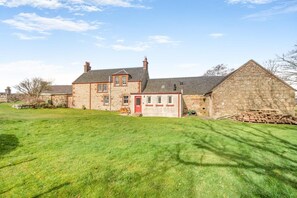 Exterior - 5 Bed in Shiskine (oc-b33664) (Shiskine)