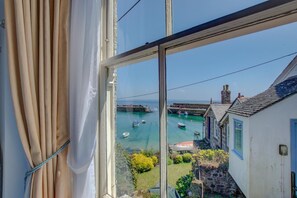 Interior - 3 Bed in Mousehole (oc-gwylan) (Mousehole)
