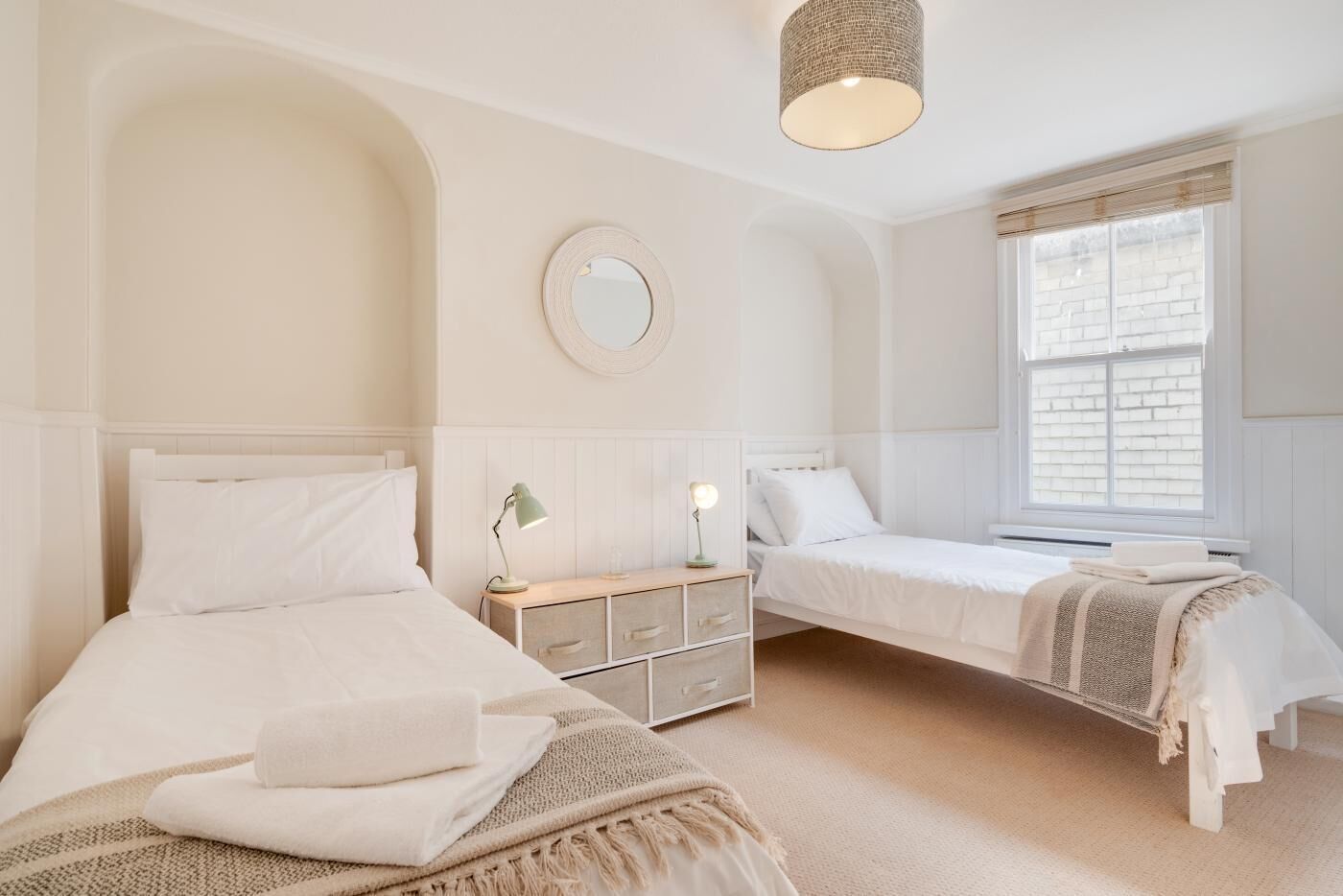 3 chambres, fer et planche à repasser, lit parapluie, Wi-Fi gratuit