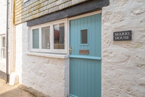 Exterior detail - 3 Bed in St. Ives (oc-marhou) (St Ives)