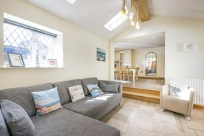TV - 4 Bed in East Runton (oc-2267) (East Runton)
