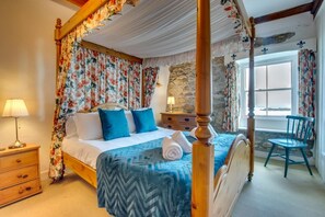 3 bedrooms, travel cot, free WiFi, bed sheets - 3 Bed in Mousehole (oc-morcot) (Mousehole)