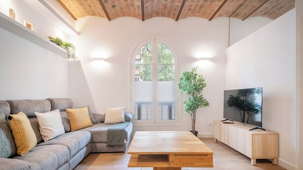 TV - Modern 2 bedroom apartment in Carrer Balmes (Barcelona)